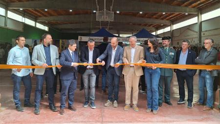Villanueva de Sijena inaugura con excelente acogida su III Feria de Caza...